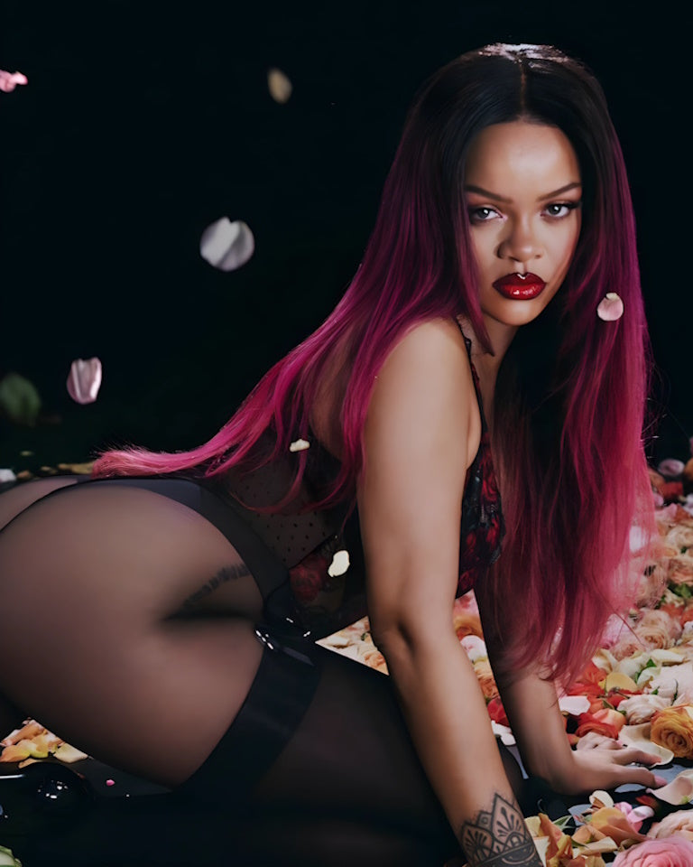 Rihanna - Glossy Borderless Photo - Pop R&B Singer - ID#0006